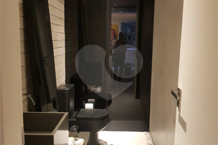 Apartamento à venda com 2 quartos, sendo 1 suíte, em Higienópolis, São Paulo, SP