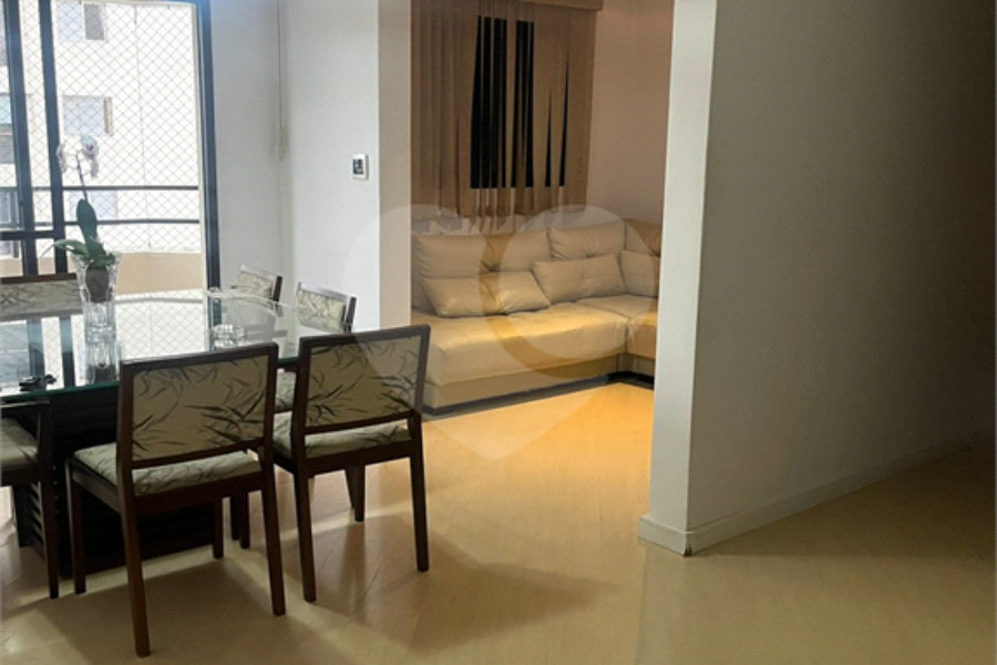 Apartamento à venda com 2 quartos, sendo 1 suíte,  em Santana, São Paulo, SP
