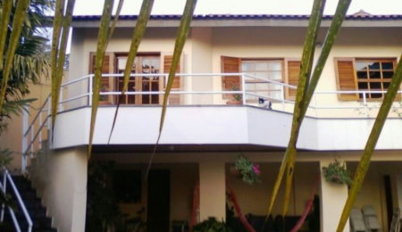 Sobrado à venda com 4 quartos, sendo 2 suítes,  em Jardim Virginia Bianca, São Paulo, SP