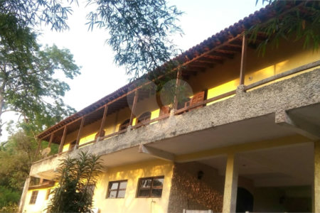 Chácara à venda com 4 quartos no Centro, Mogi das Cruzes, SP