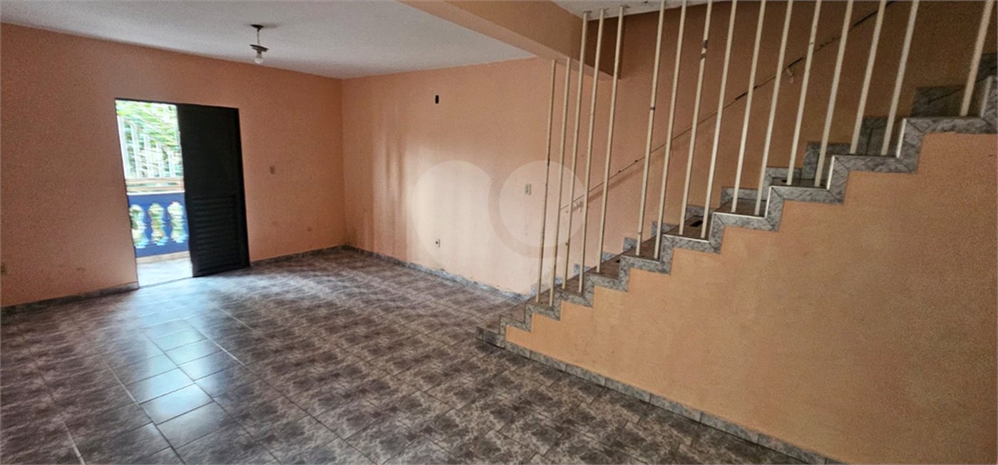 Sobrado para alugar com 3 quartos em Lauzane Paulista, São Paulo, SP