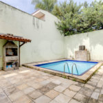 Sobrado à venda com 5 quartos, sendo 3 suítes,  em Jardim Luzitânia, São Paulo, SP