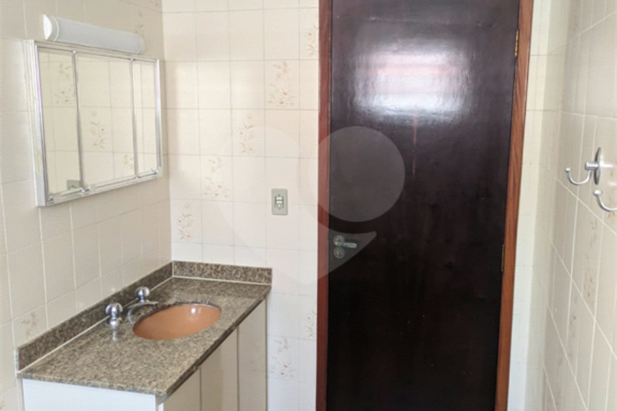 Sobrado à venda com 3 quartos, sendo 1 suíte,  em Vila Guilherme, São Paulo, SP