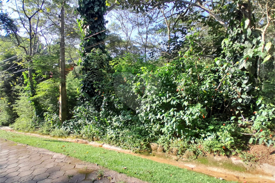 Terreno à venda no condomínio Parque Itatiaia, Mairiporã - SP