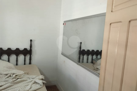 Casa à venda com 2 quartos no Centro, Araraquara, SP