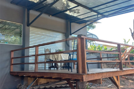 Casa à venda com 2 quartos em Vila Matias, Alambari, SP