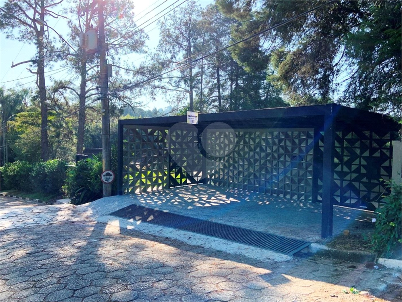 Casa à venda ou para alugar com 3 suítes em Tanque, Atibaia, SP