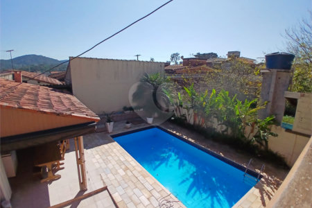 Casa à venda com 3 quartos, sendo 2 suítes, em Jardim Brogotá, Atibaia, SP
