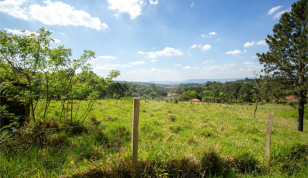 Terreno à venda em Vila Darcy Penteado (mailasqui), São Roque, SP