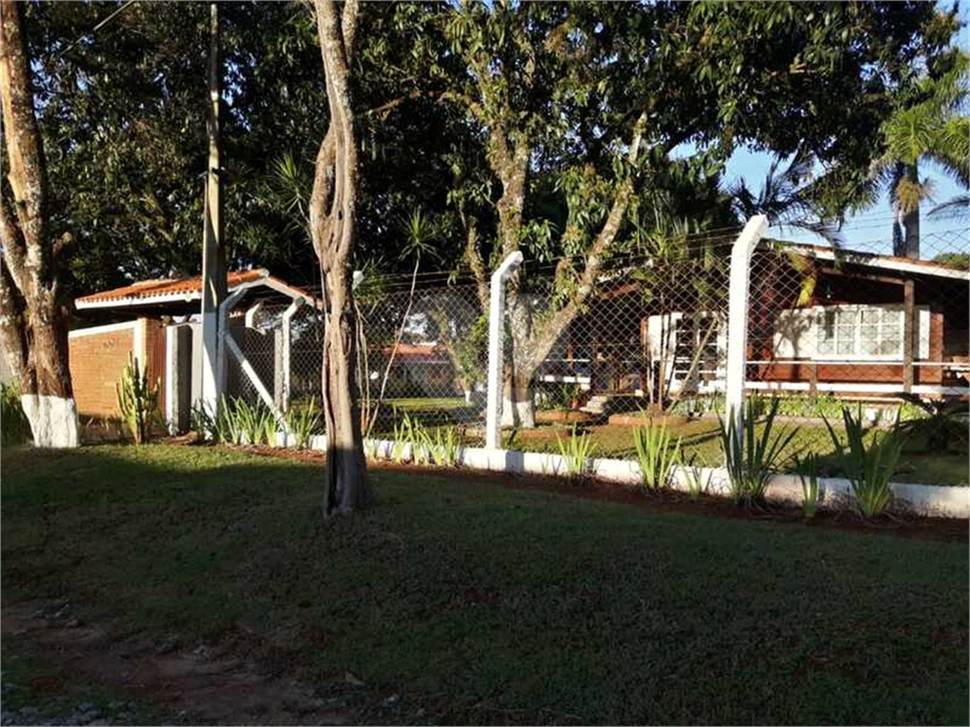 Chácara à venda com 3 quartos, sendo 1 suíte,  em Lago Azul, Araçoiaba da Serra, SP