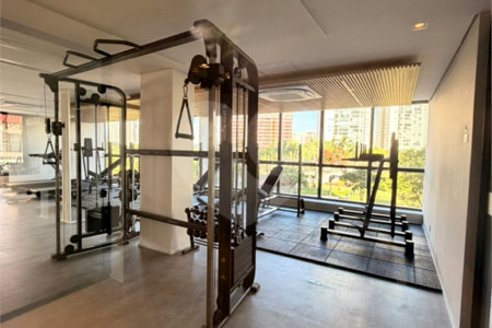 Apartamento à venda com 4 quartos, sendo 3 suítes, em Água Branca, São Paulo, SP