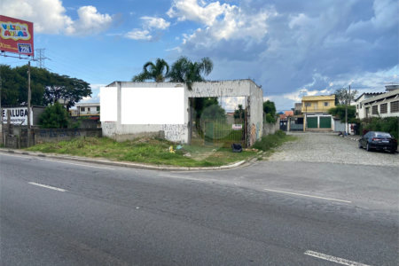 Terreno à venda em Vila Maria de Maggi, Suzano, SP