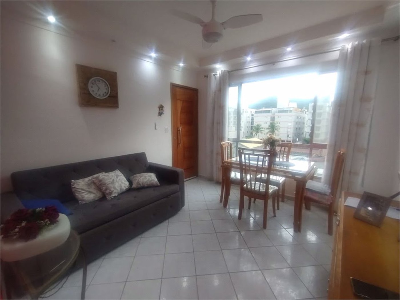 Apartamento Residencial à venda, Parque Enseada, Guarujá - AP0516.