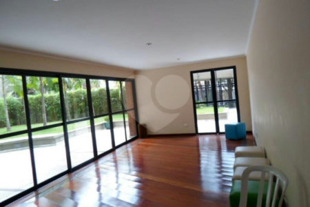 Apartamento à venda com 4 suítes em Jardim Leonor, São Paulo, SP