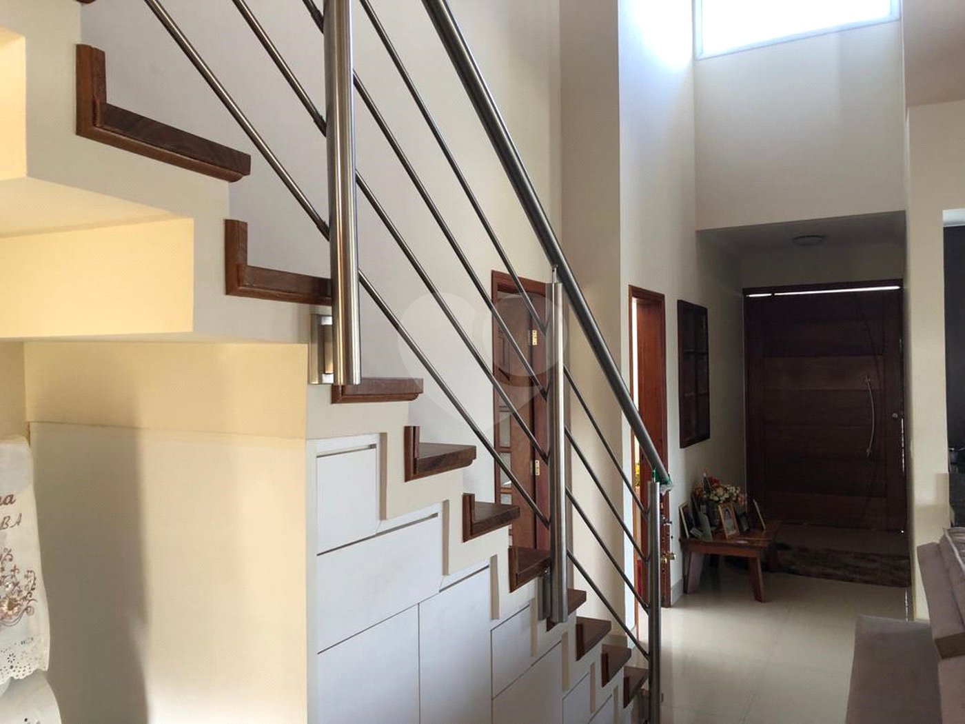 Casa à venda com 5 quartos, sendo 2 suítes, no condomínio Terras de Santa Izabel, Salto - SP