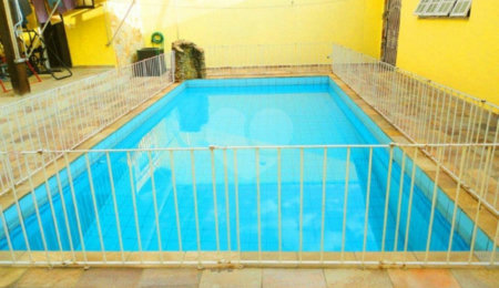 Casa Térrea à venda com 3 quartos, sendo 1 suíte,  em Vila Galvão, Guarulhos, SP