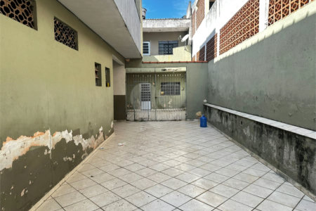 Casa à venda com 4 quartos em Jardim Casa Branca, Suzano, SP