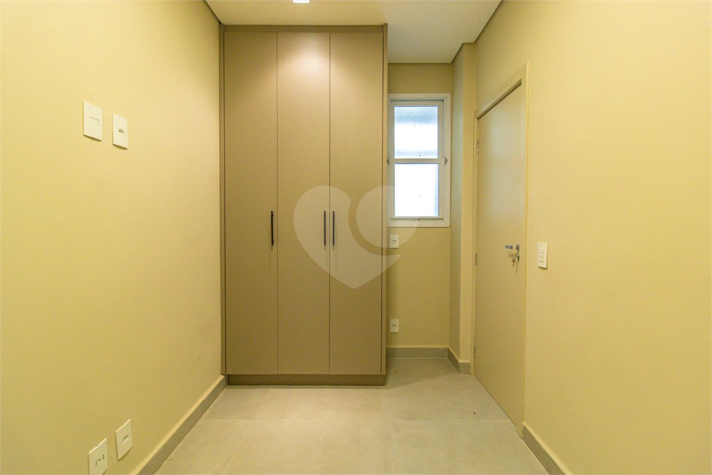 Apartamento à venda com 3 quartos, sendo 2 suítes, em Bela Vista, São Paulo, SP