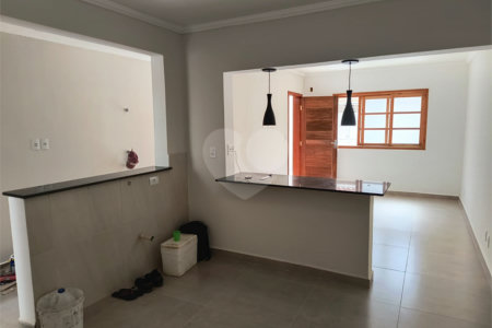 Casa à venda com 2 quartos, sendo 1 suíte, em Vila Avaí, Indaiatuba, SP