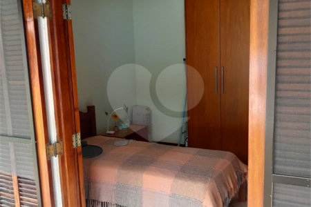 Chácara à venda com 4 quartos, sendo 1 suíte,  em Vila Dom Pedro, Atibaia, SP