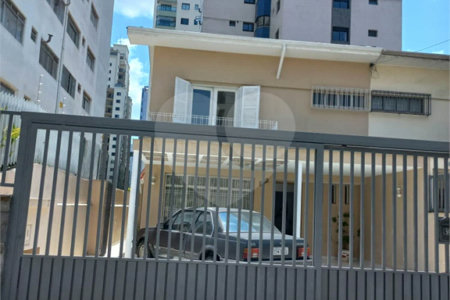 Sobrado à venda com 3 quartos em Vila Clementino, São Paulo, SP