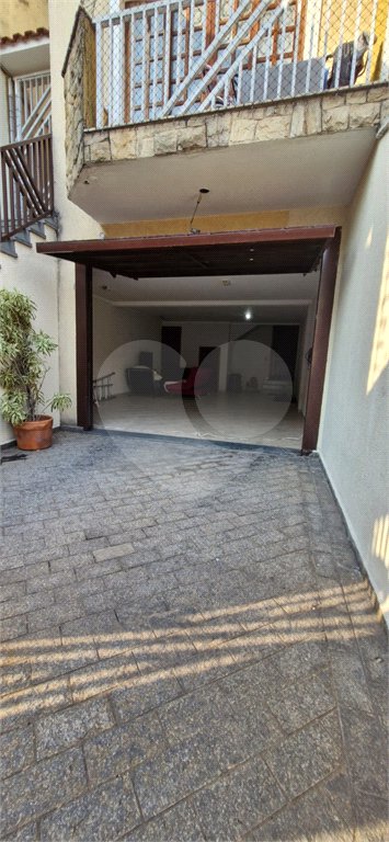Sobrado à venda com 3 suítes em Vila Guilherme, São Paulo, SP