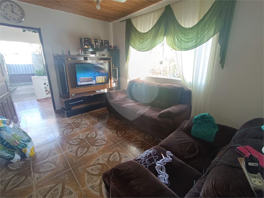 Casa à venda com 4 quartos em Vila Vilma (mailasqui), São Roque, SP