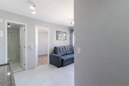 Apartamento à venda com 2 quartos, sendo 1 suíte,  em Parada Inglesa, São Paulo, SP
