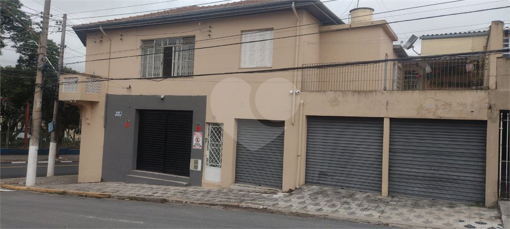 Sobrado à venda com 4 quartos em Calmon Viana, Poá, SP