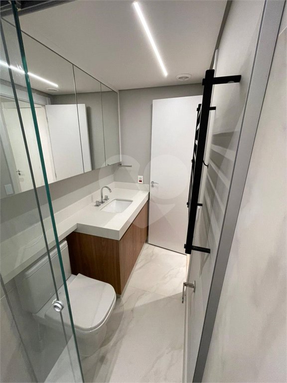 Apartamento à venda ou para alugar com 3 quartos, sendo 1 suíte, em Barra Funda, São Paulo, SP