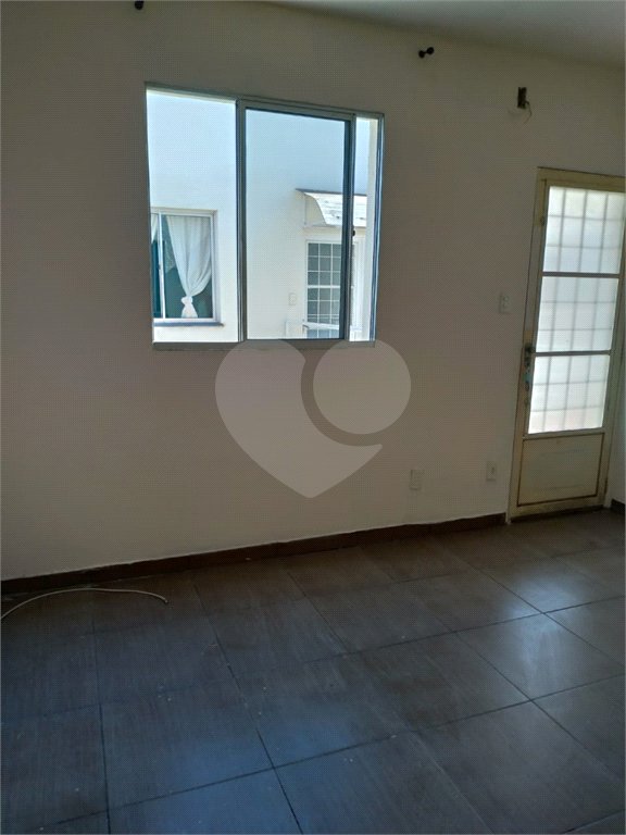 Apartamento à venda com 2 quartos em Cidade Boa Vista, Suzano, SP