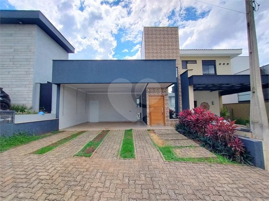 Casa à venda com 3 quartos, sendo 1 suíte,  no condomínio Reserva das Paineiras, Piracicaba - SP
