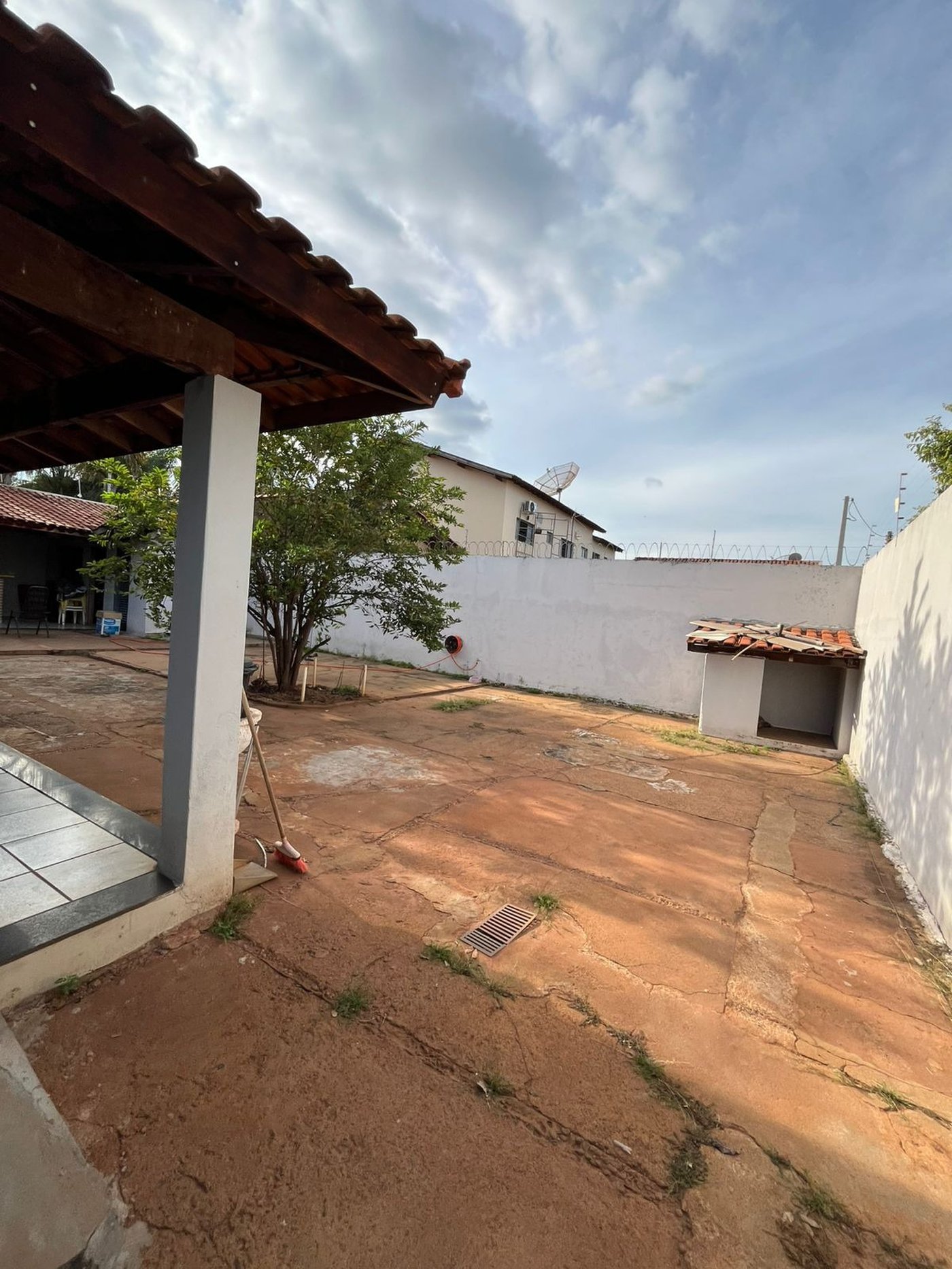 Casa à venda com 3 quartos, sendo 1 suíte,  em Jardim Primaveril, Três Lagoas, MS