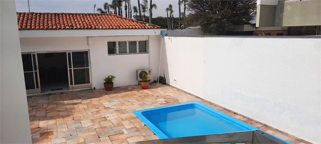 Casa à venda ou para alugar com 3 suítes em Alto da Lapa, São Paulo, SP