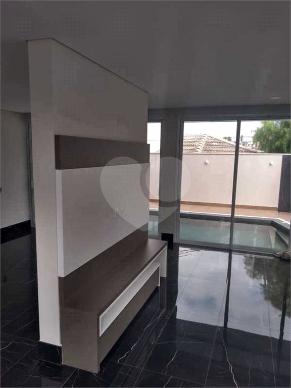 Casa à venda com 3 suítes no condomínio Residencial Parque Esplanada, Votorantim - SP
