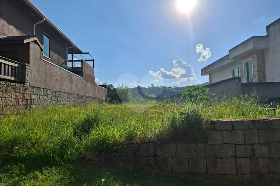 Terreno à venda no condomínio Itaguaçu da Cantareira, São Paulo - SP