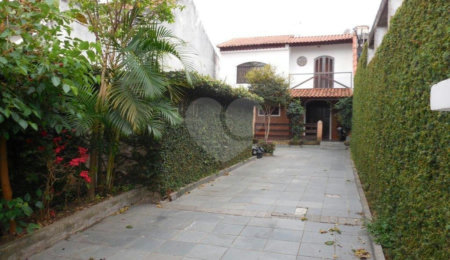 Sobrado à venda com 4 quartos, sendo 2 suítes, em Vila Medeiros, São Paulo, SP