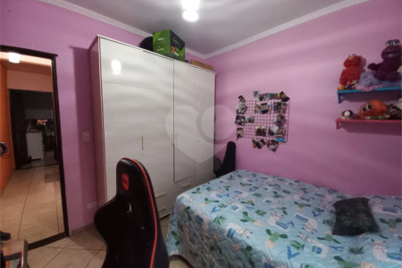 Casa à venda com 3 quartos no condomínio Residencial Rubi, Mogi das Cruzes - SP