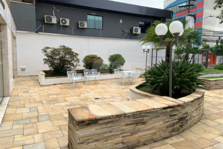 Apartamento à venda com 3 quartos em Bosque da Saúde, São Paulo, SP