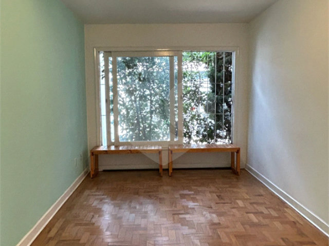 Sobrado à venda com 4 quartos, sendo 1 suíte,  em Chácara Santo Antônio (zona Sul), São Paulo, SP
