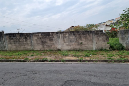 Terreno à venda em Vila Oliveira, Mogi das Cruzes, SP