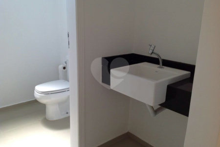 Casa à venda com 3 quartos, sendo 2 suítes,  no condomínio Real Park - Vila Oliveira, Mogi das Cruzes - SP