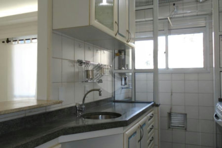 Apartamento à venda com 1 suíte em Jardim das Bandeiras, São Paulo, SP