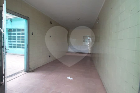 Sobrado à venda com 2 quartos em Vila Margarida, São Paulo, SP