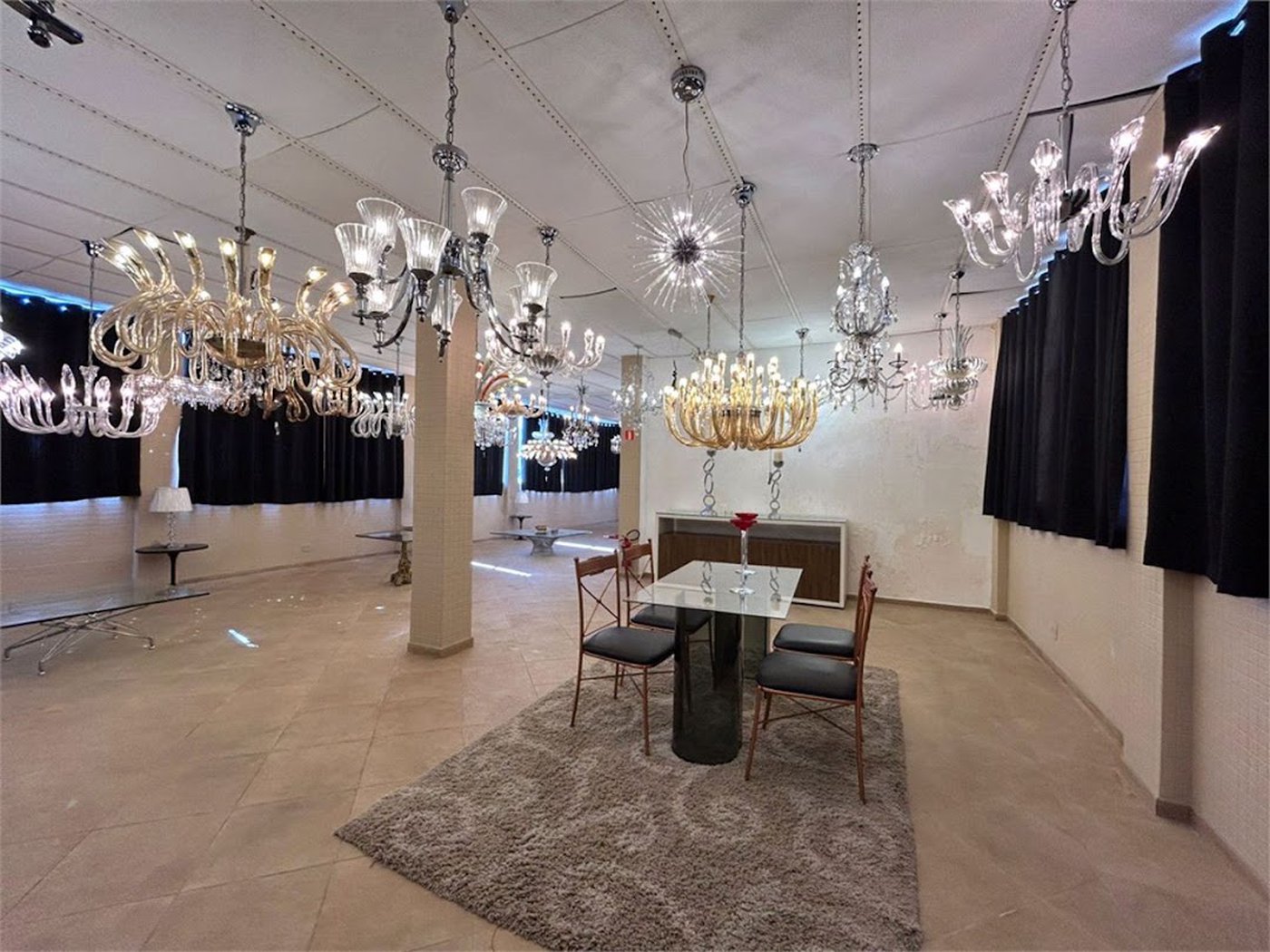 Sala para Alugar, 1629 M² por R$ 70.000 - Encruzilhada - Santos/Sp