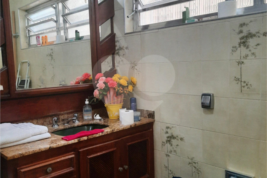 Sobrado à venda com 4 suítes em Tremembé, São Paulo, SP