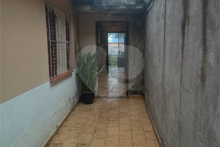 Casa Térrea à venda com 3 quartos, sendo 1 suíte,  em Campininha, São Paulo, SP