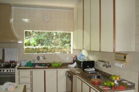 Casa Térrea à venda com 4 quartos, sendo 2 suítes, em Vila Tramontano, São Paulo, SP