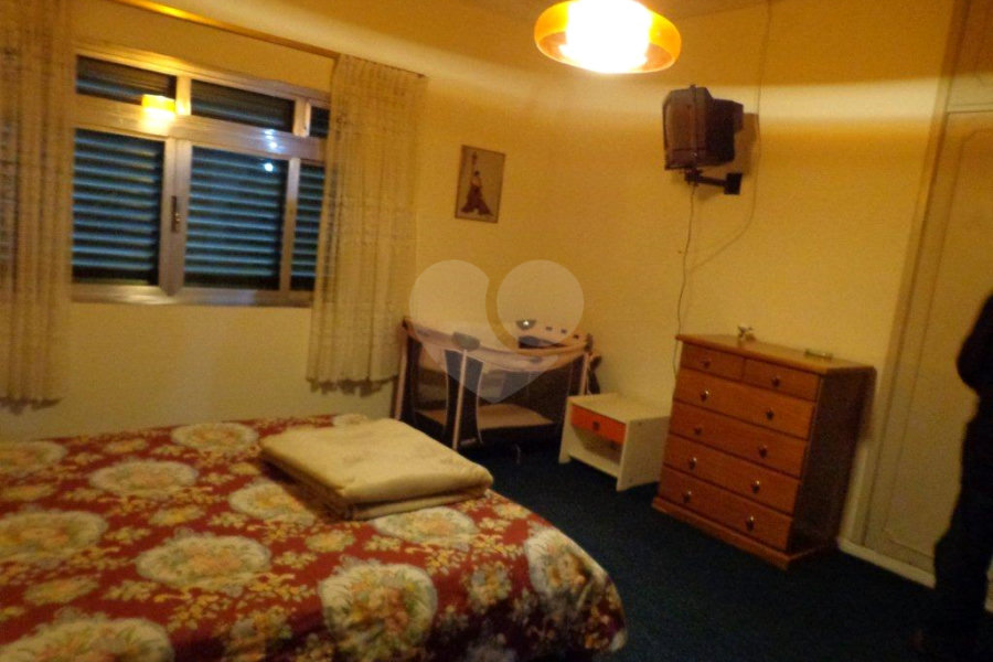 Casa à venda com 4 quartos, sendo 2 suítes,  em Butantã, São Paulo, SP