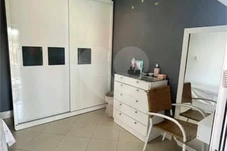 Sobrado à venda com 3 quartos, sendo 1 suíte,  em Vila Siqueira (zona Norte), São Paulo, SP